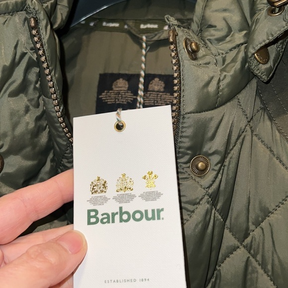 BARBOUR quilted winter coat - Picture 10 of 11